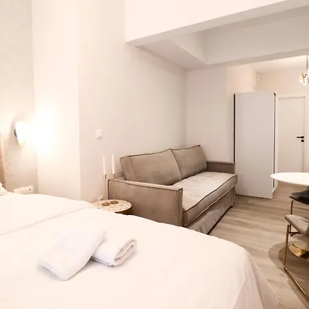 Apartment F & B Collection - Central Gems *